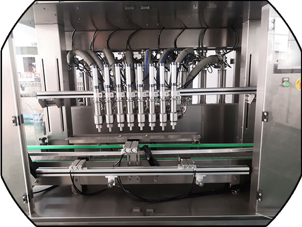 大型辣椒醬灌裝生產線實拍圖